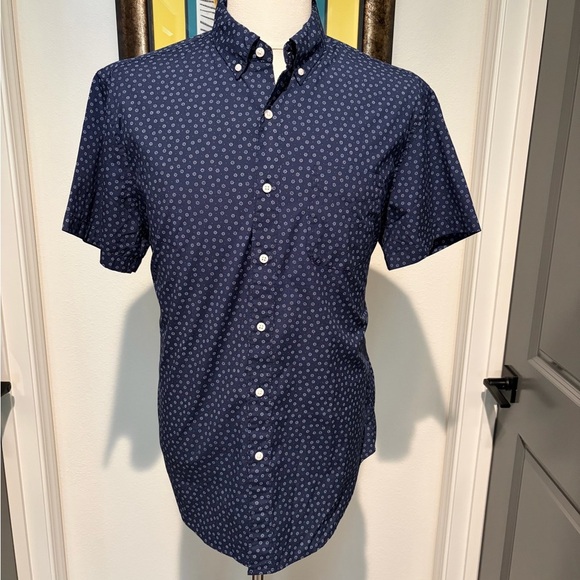 J. Crew Other - J. Crew Men's Navy Blue Floral Pattern Short Sleeve Button Down Shirt L